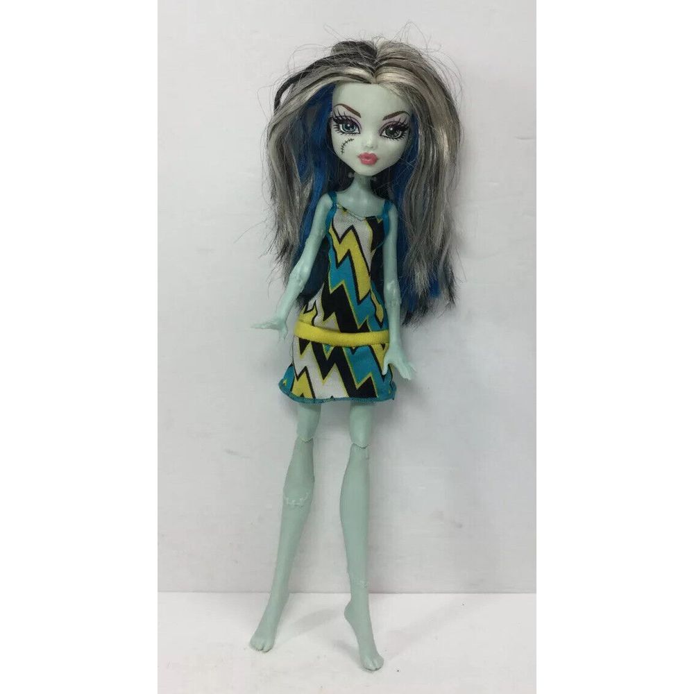 Mattel Monster High Frankie Stein Doll Basic First Wave 2008 w/ Dress 12in